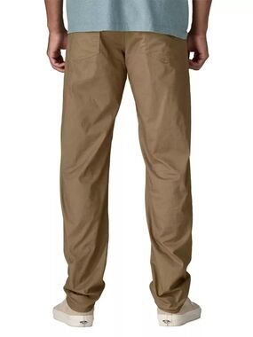 Patagonia Men's Khaki Straight-Leg Chinos